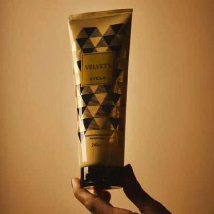 Loção Hidratante Velvety 240ml- CICLO